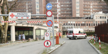 (v.'Schiacciato da lastra di marmo...' delle 11.06)