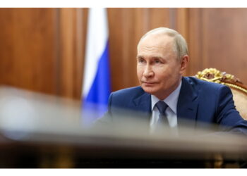 'Forniscono armi e coordinate a Kiev'