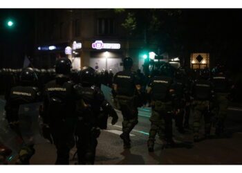 Gli arresti sono stati 77. Polemiche sul numero dei manifestanti