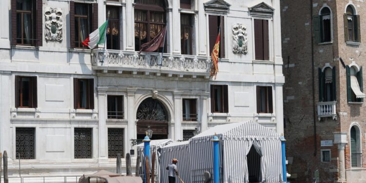 L'hotel Aman sul Canal Grande si sta preparando all'arrivo