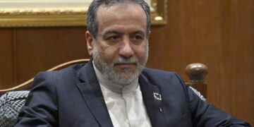 Funzionario di Teheran: 'Ma per parlare di un cessate il fuoco'