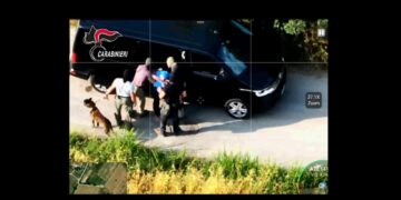 Donna strangolata nella stanza di hotel e poi decapitata