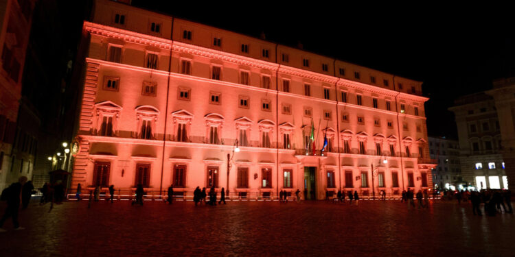 Garantire al meglio civili e militari presenti in Medio Oriente