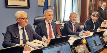 'Governo e Parlamento potevano sapere se era stato spiato'