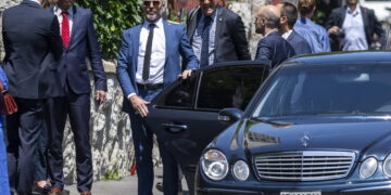 Ministro Barrot: 'Rispettiamo diritto autodeterminazione'