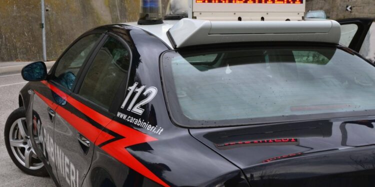 Imposto pure il divieto di avvicinamento a 23enne nel Reggiano