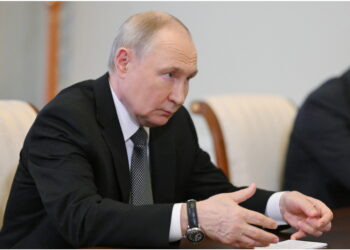 La Russia resta in contatto con i due Paesi e con Trump