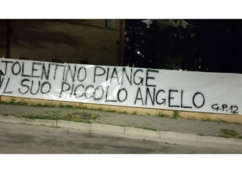 Il materiale trasmesso alla Procura. Domani mattina i funerali