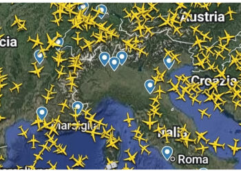 Partenze e arrivi bloccati per un'ora e mezza