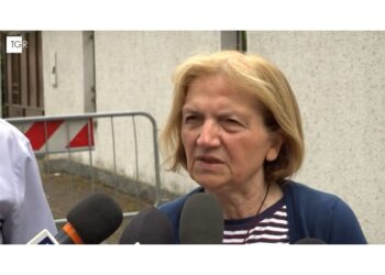 'Si fanno illazioni su una ragazza che non può difendersi'