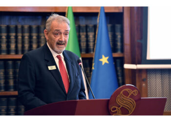 Dare poteri legislativi