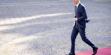 Il premier al vertice Nato: 'Questo è il nostro impegno'