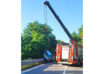 Sotto sequestro tre auto e telefonino della vittima 27enne