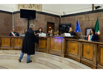 Duro scontro in aula fra la difesa e la Corte sugli atti