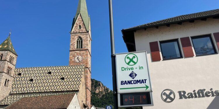 Domani saranno toccati per la prima volta i 36 gradi