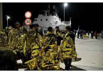 Operazione Guardia di finanza e Guardia costiera di Crotone