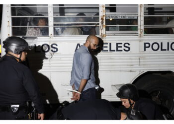 Politico:'Deportazioni al via per liberare spazio in centri Usa'