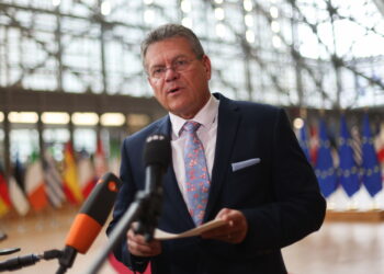 'Negoziatori tecnici europei in viaggio per Washington'