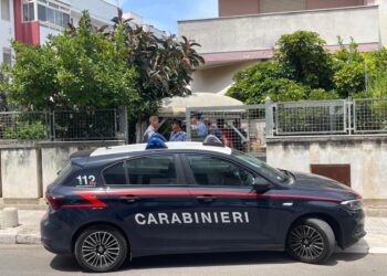 L'omicidio in camera da letto. Usata pistola legalmente detenuta