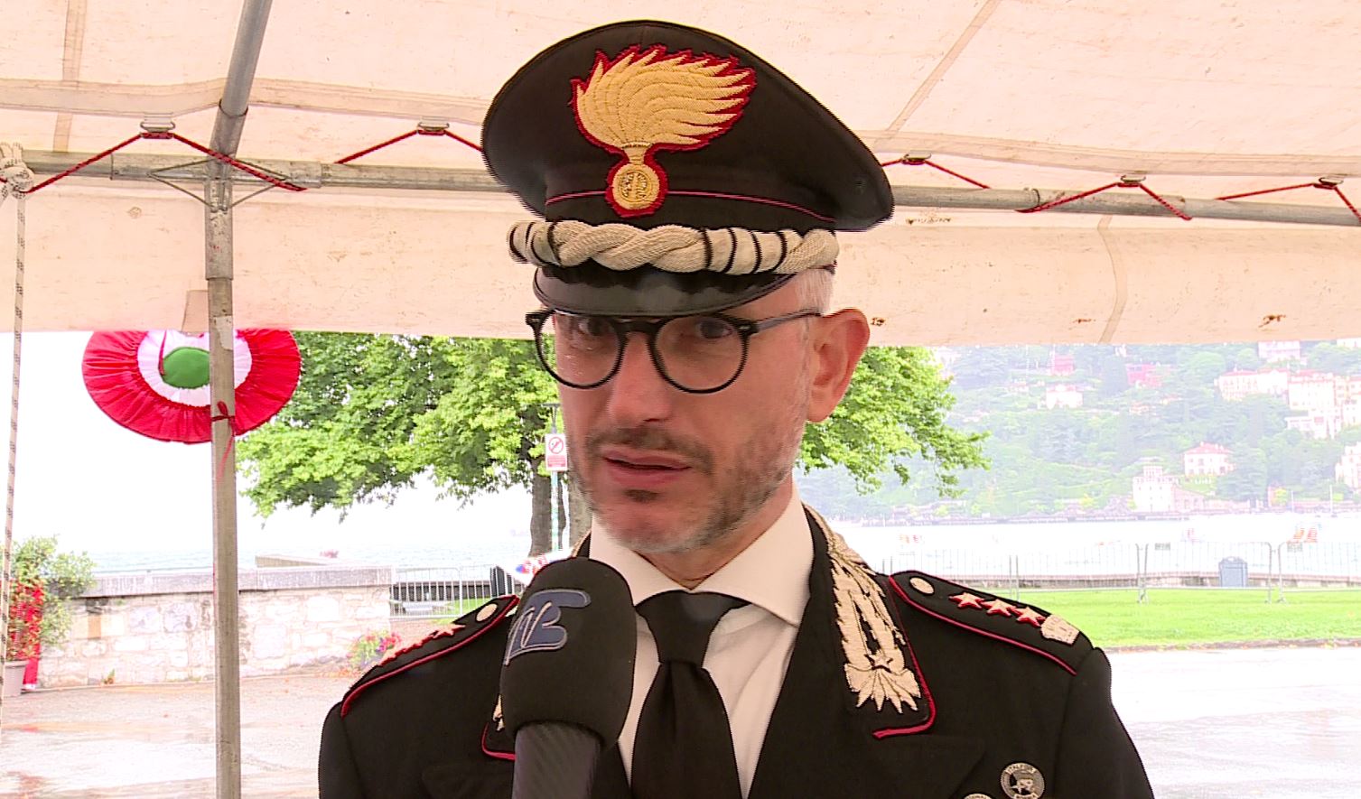 Violenza sulle donne, più di un caso al giorno sul Lario. Il comandante dei carabinieri: “Denunciate”