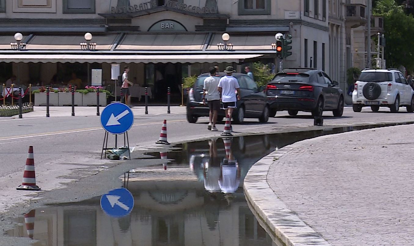 Lungolago, è arrivata la corrente. Collegate le pompe idrauliche, atteso il collaudo