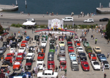 Le celebrazioni: dal corteo d’auto storiche alla sfilata di moda