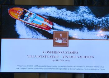 Villa d’Este Style - Vintage Yachting
