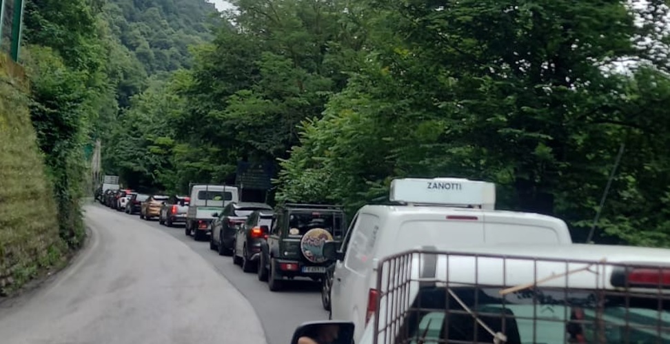 Traffico sulla Lariana, Azione Como e Svolta civica: “Servono soluzioni immediate. Presto una mozione in consiglio comunale”