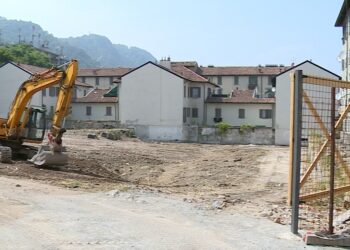 via Castellini Como
