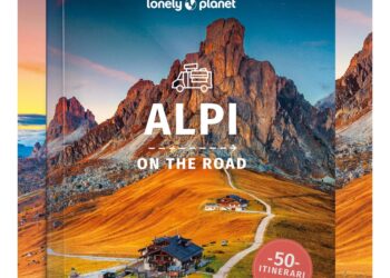 Contiene 50 itinerari