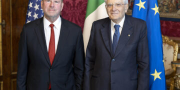 'E' fantastico essere qui'