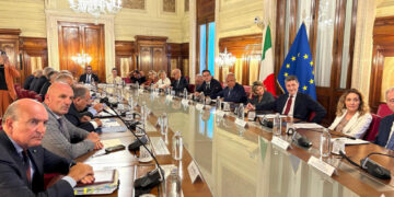 'Potenziare la presenza delle forze dell'ordine nelle città'