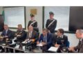 Con un complice accusato di riciclaggio ed estorsione