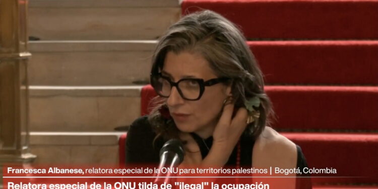 La relatrice Onu alla Conferenza internazionale indetta da Petro