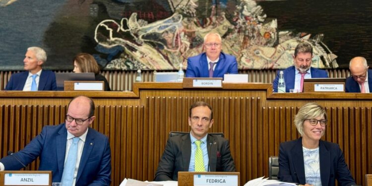 In nottata dopo 3 giorni d'aula.Infrastrutture voce più cospicua
