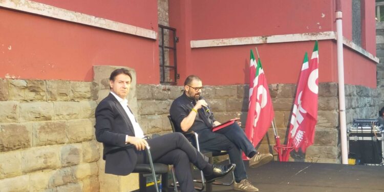 il governo ha sudditanza verso gli Usa
