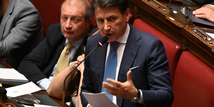 E ora o spendiamo in armi o ci penalizzano su tagli e deficit