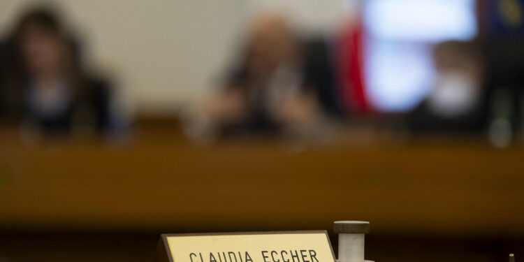 Centrodestra vota contro. Piccirillo fu criticato da Nordio