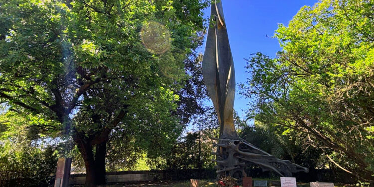 Su Lungotevere Arnaldo da Brescia