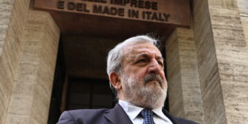 'Politica dica cosa pensa.Non so se Bitetti ritirerà dimissioni'