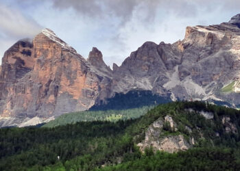 Sorpreso da frana sul sentiero della 'Berti'