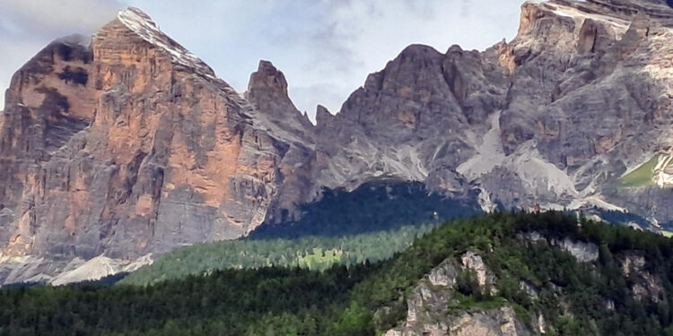 Sorpreso da frana sul sentiero della 'Berti'