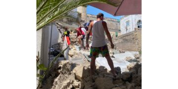 Crollata porzione di un edificio