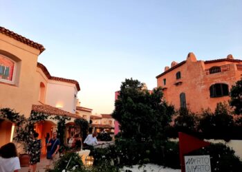 Stavano lasciando la Sardegna dopo diversi colpi a Porto Cervo