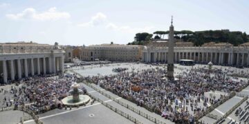 Ha espresso le condoglianze all'Angelus