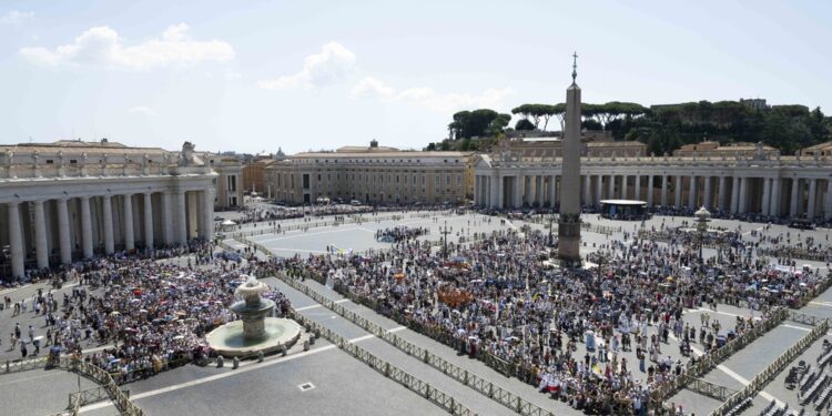 Ha espresso le condoglianze all'Angelus