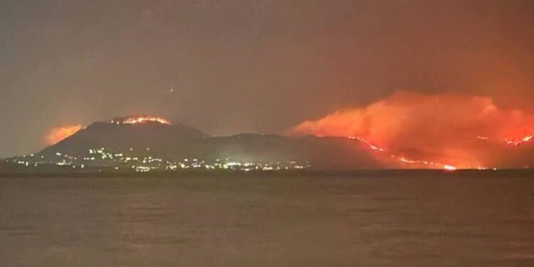 Sindaco di Castellammare del Golfo 'rogo da ieri