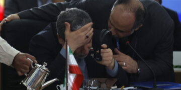 Ministro Araghchi