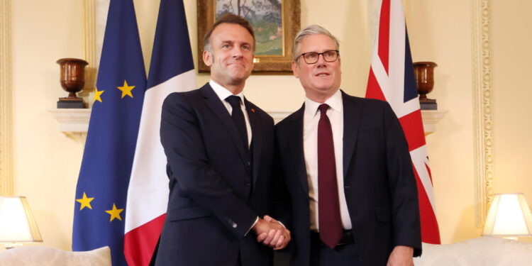'Per proteggere l'Europa'. Domani a Londra firma Macron-Starmer