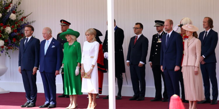 Presidente rivendica la guida dei 'Volenterosi' di Gb e Francia
